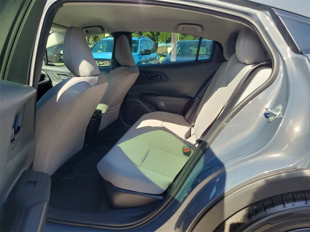 Thumbnail: 2024 Toyota Prius - 10