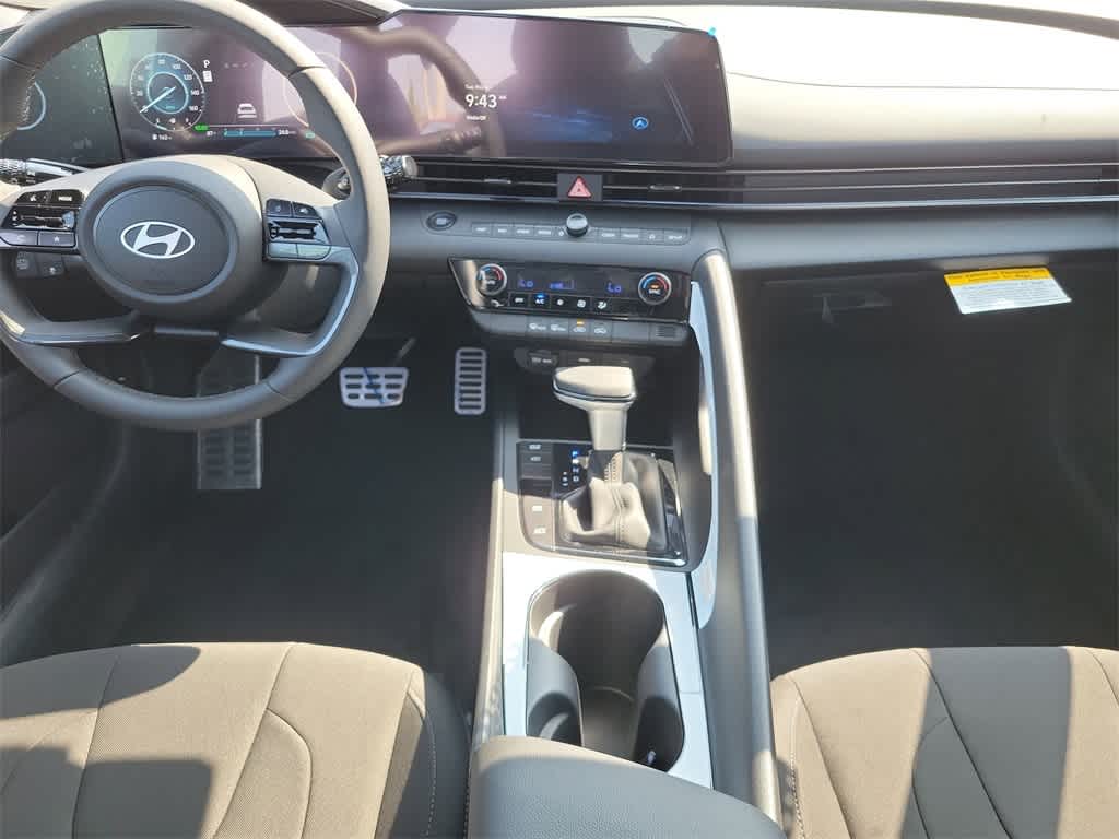 Thumbnail: 2025 Hyundai Elantra - 12