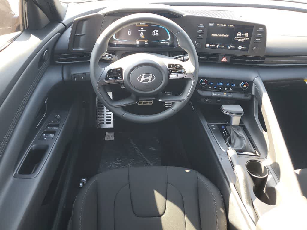 Thumbnail: 2026 Hyundai Elantra - 16