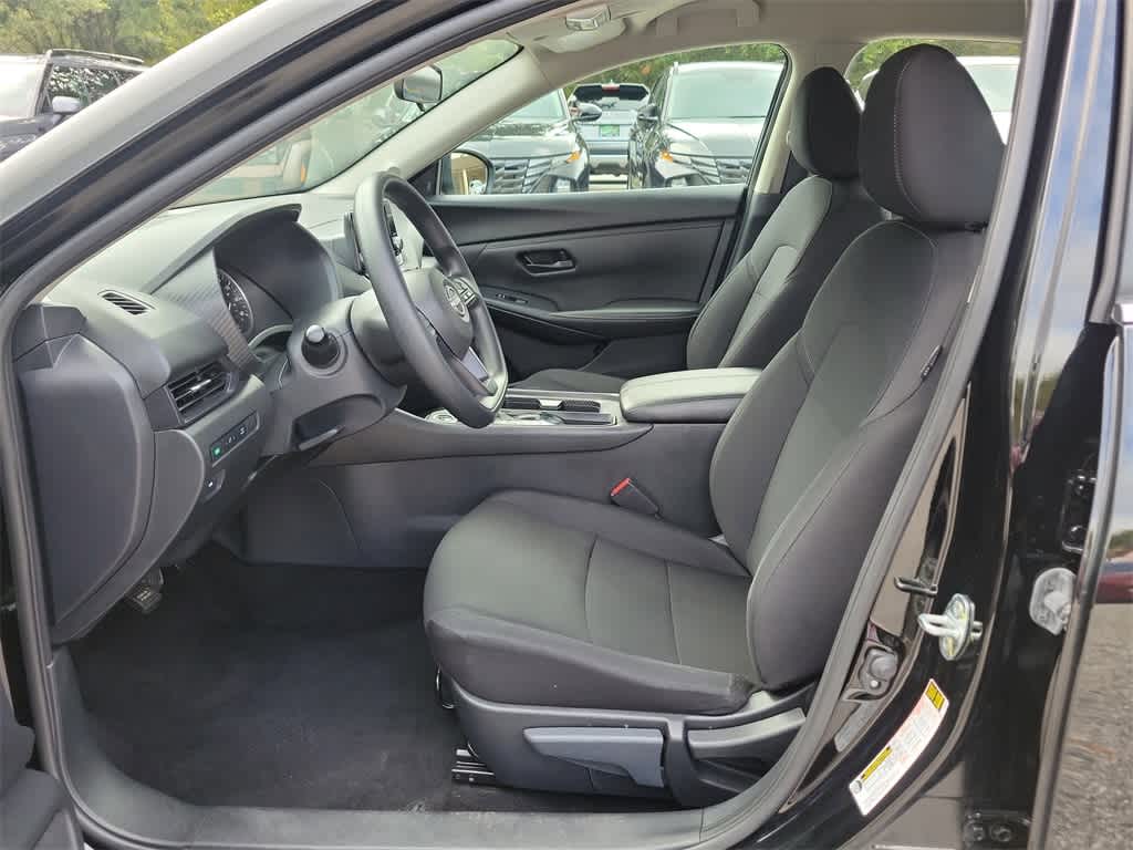 Thumbnail: 2024 Nissan Sentra - 19