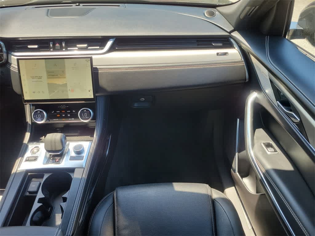 Thumbnail: 2025 Jaguar F-Pace - 13