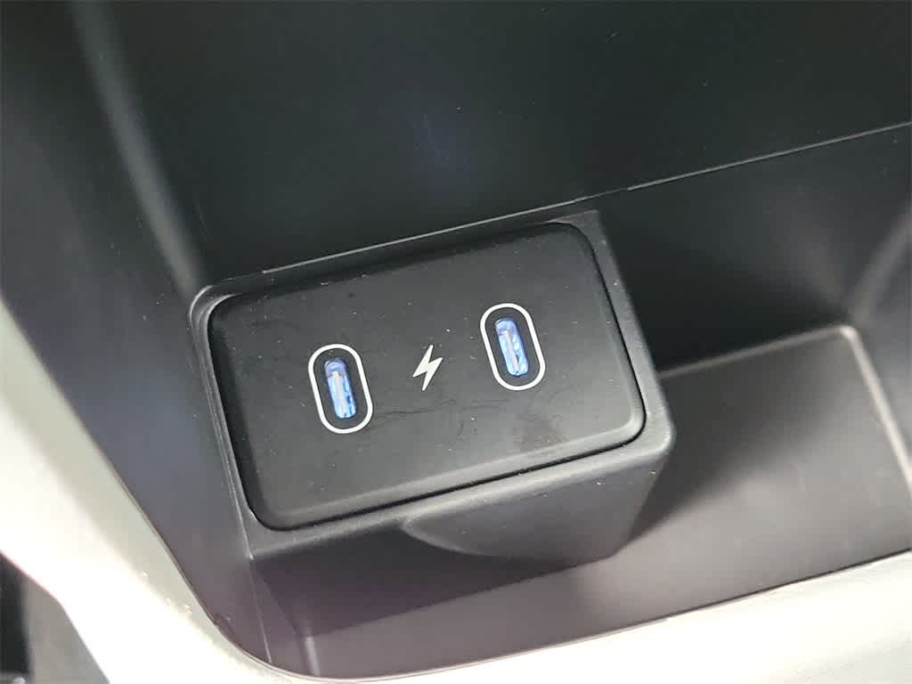 Thumbnail: 2025 Hyundai Kona - 12