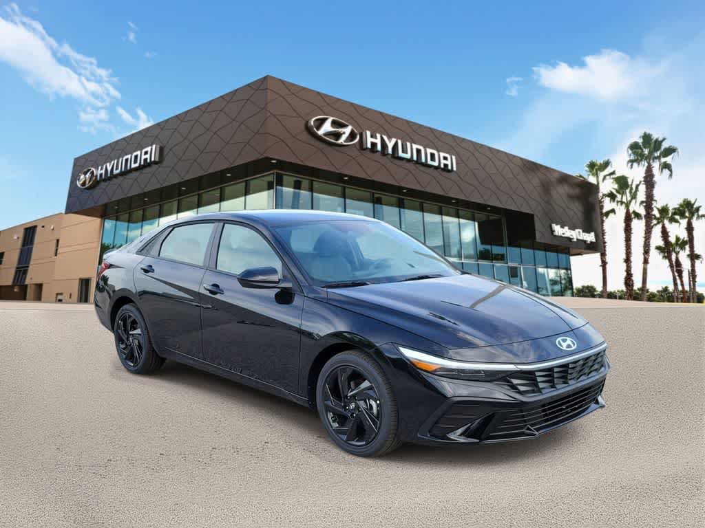 Thumbnail: 2026 Hyundai Elantra - 4