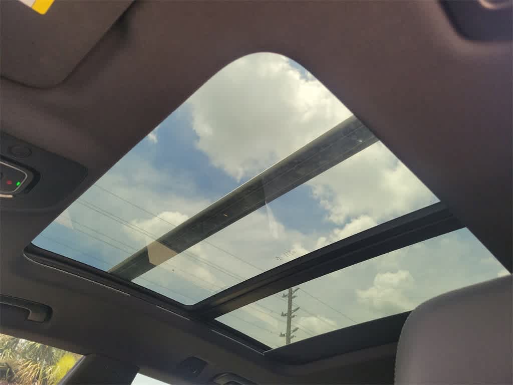 2019 Audi Q8 Premium Plus 37