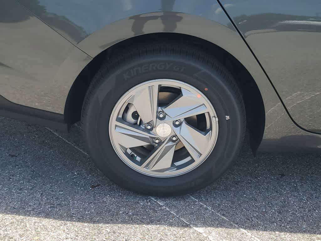 Thumbnail: 2026 Hyundai Elantra - 5