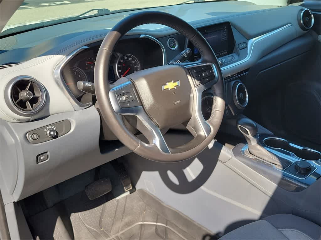 Thumbnail: 2020 Chevrolet Blazer - 17