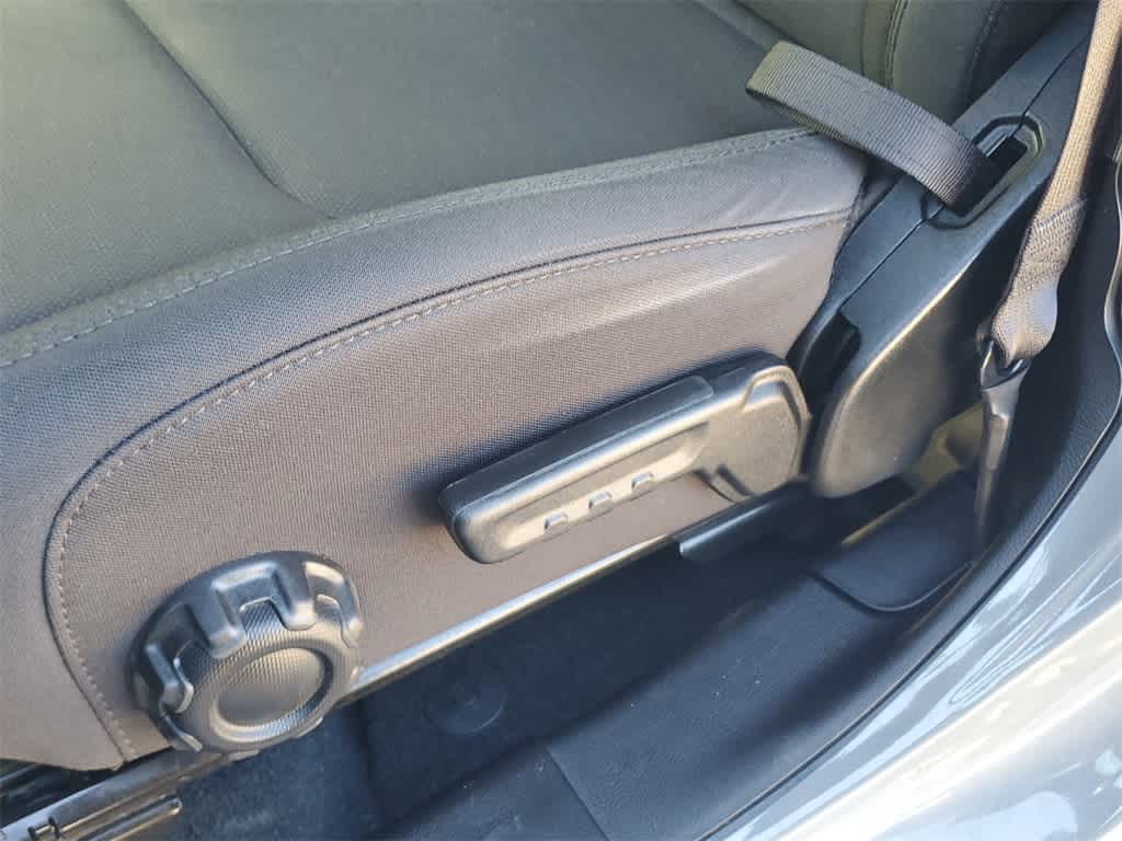 Thumbnail: 2023 Jeep Wrangler - 18