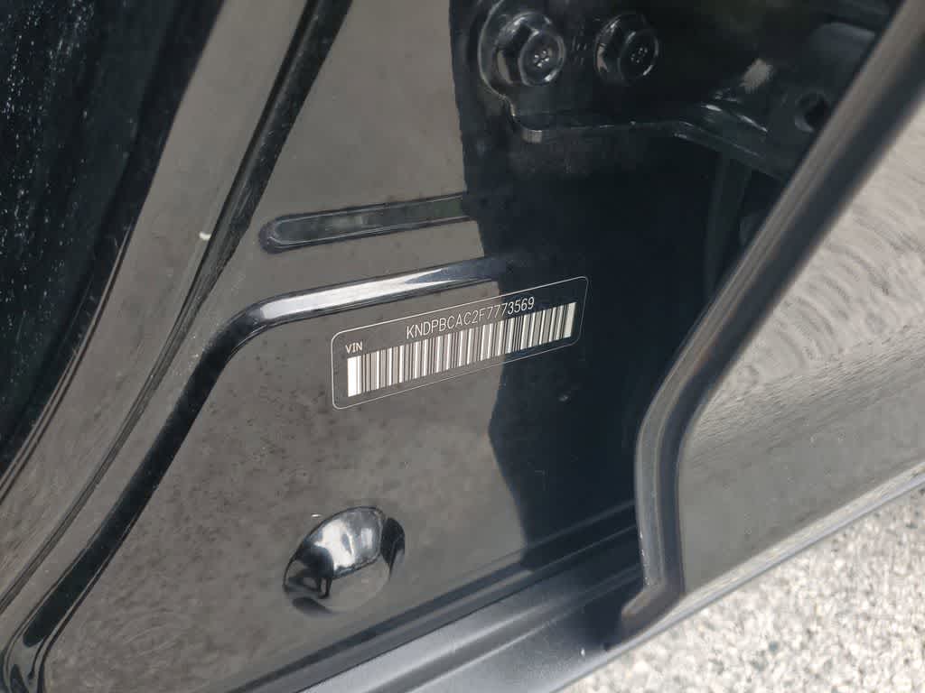 Thumbnail: 2015 Kia Sportage - 17