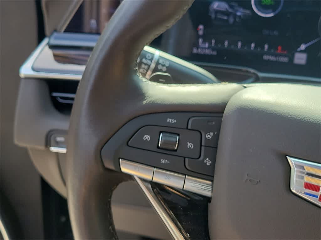 Thumbnail: 2023 Cadillac Escalade - 29