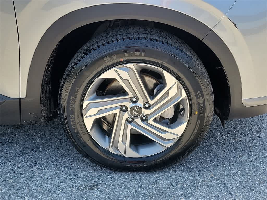 Thumbnail: 2023 Hyundai Santa Fe - 5