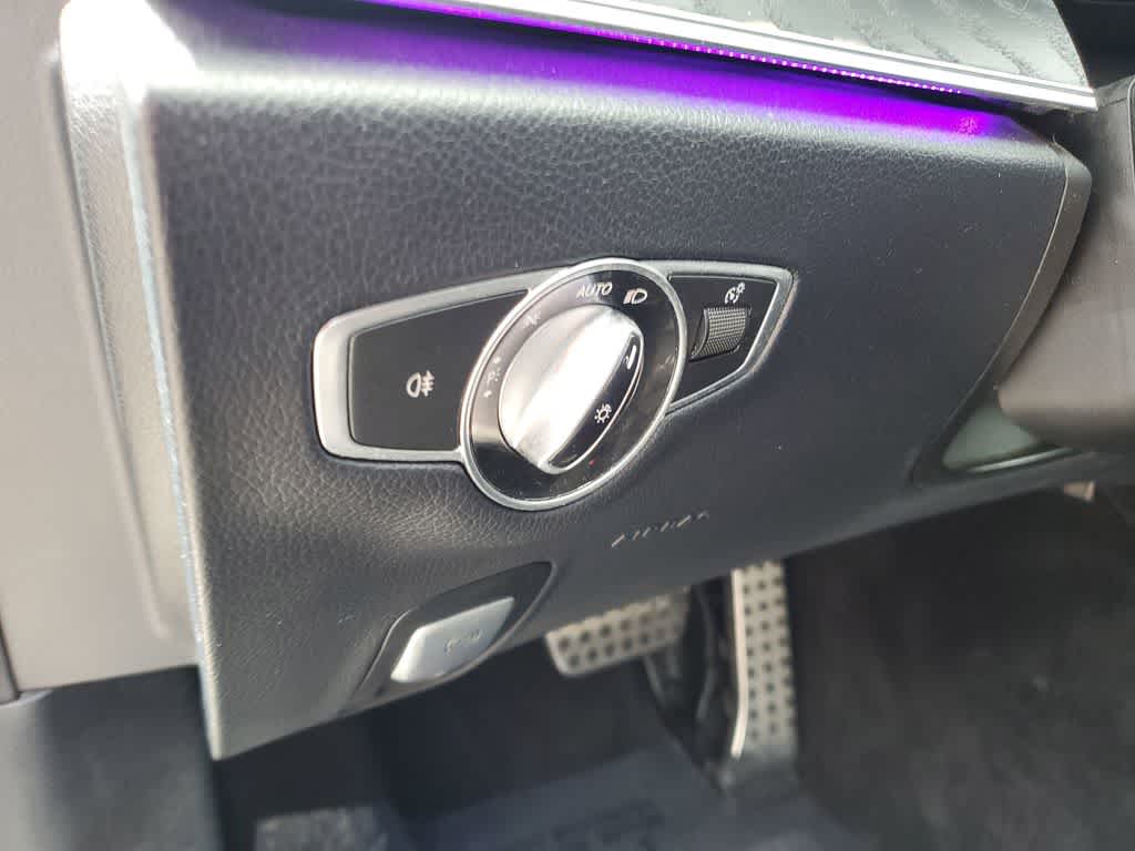 Thumbnail: 2018 Mercedes-Benz E-Class - 19