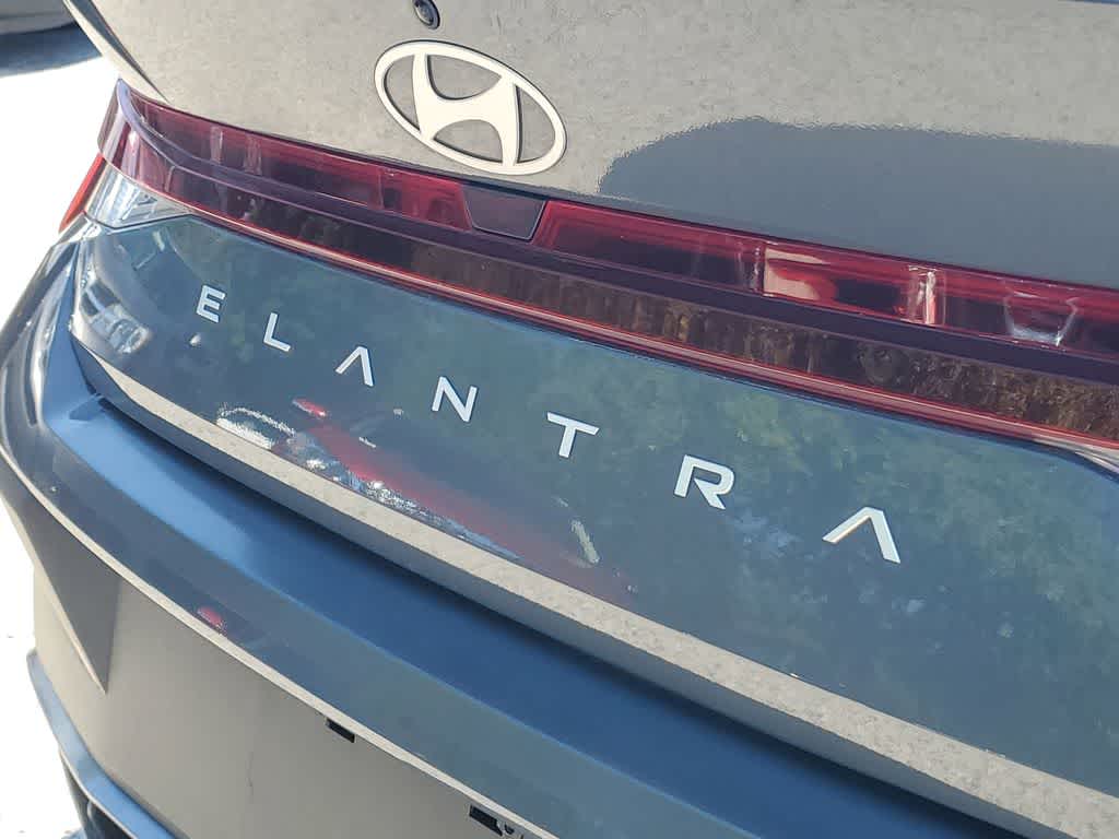 Thumbnail: 2024 Hyundai Elantra - 6