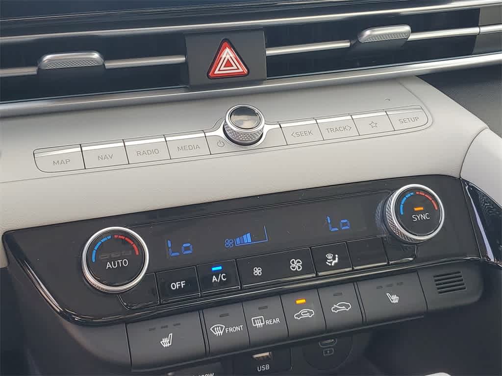 Thumbnail: 2025 Hyundai Elantra - 30