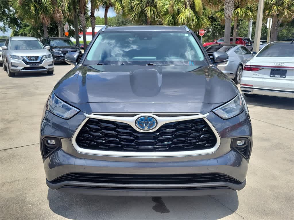 Thumbnail: 2020 Toyota Highlander - 8