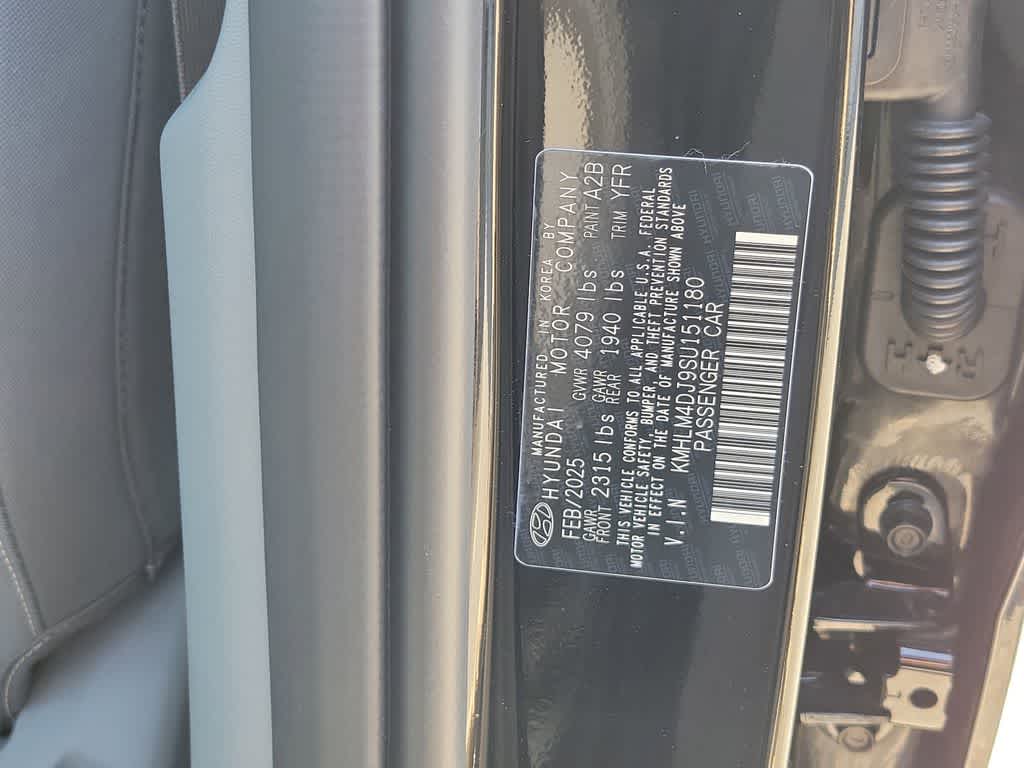 Thumbnail: 2025 Hyundai Elantra - 20