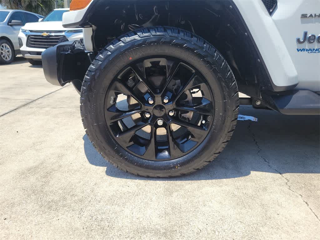 Thumbnail: 2021 Jeep Wrangler - 5