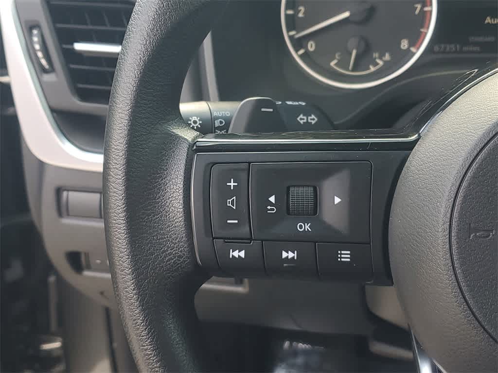 Thumbnail: 2021 Nissan Rogue - 24