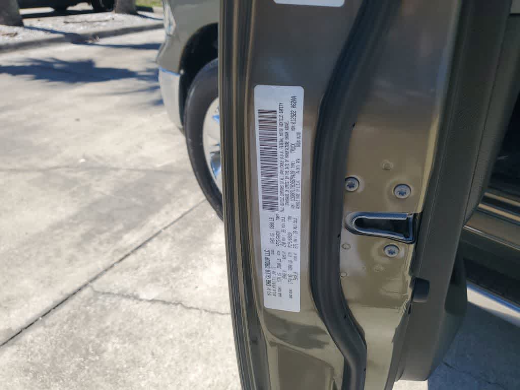 Thumbnail: 2013 RAM 1500 - 19