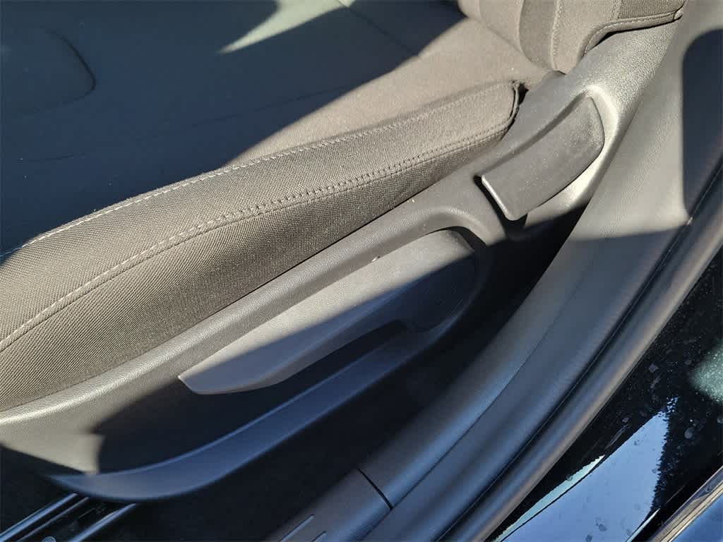 Thumbnail: 2024 Hyundai Elantra - 18