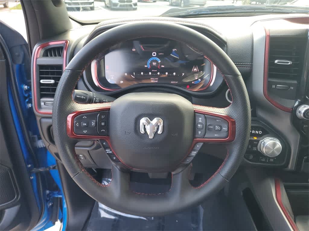 Thumbnail: 2025 RAM 1500 - 25