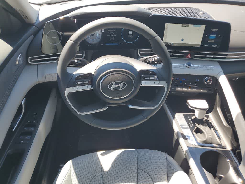 Thumbnail: 2026 Hyundai Elantra - 16