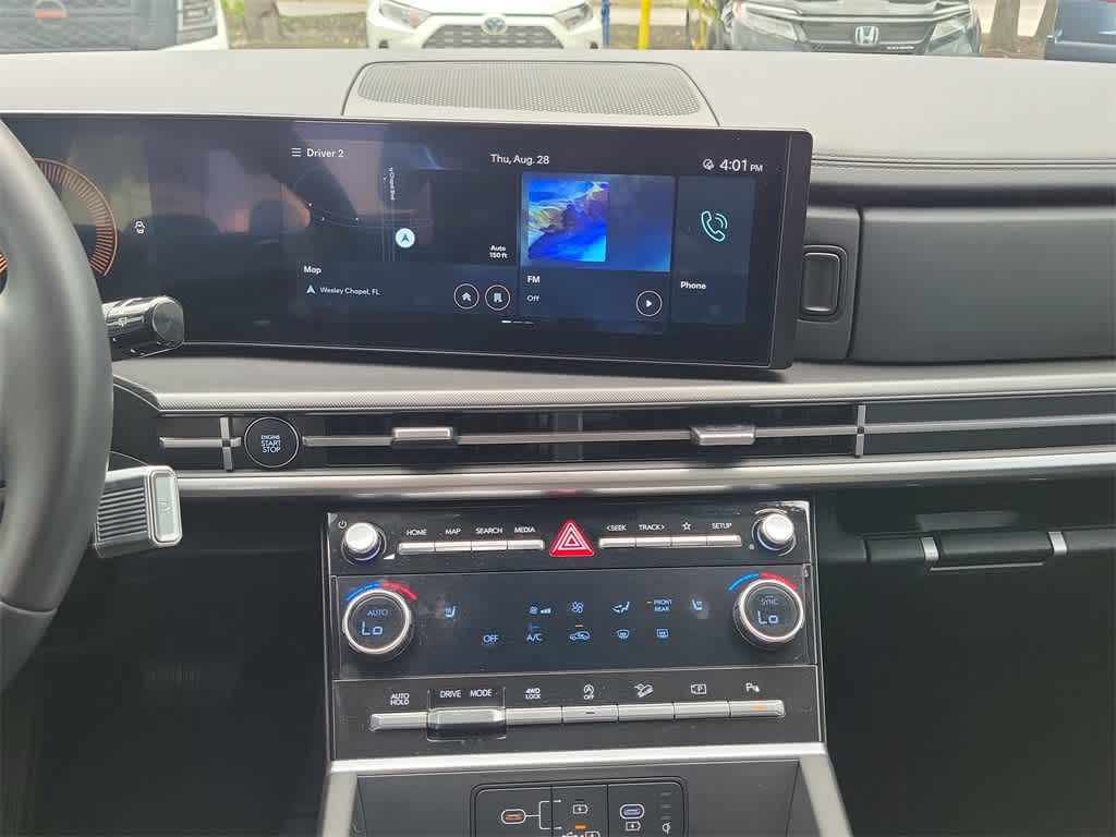 Thumbnail: 2024 Hyundai Santa Fe - 17