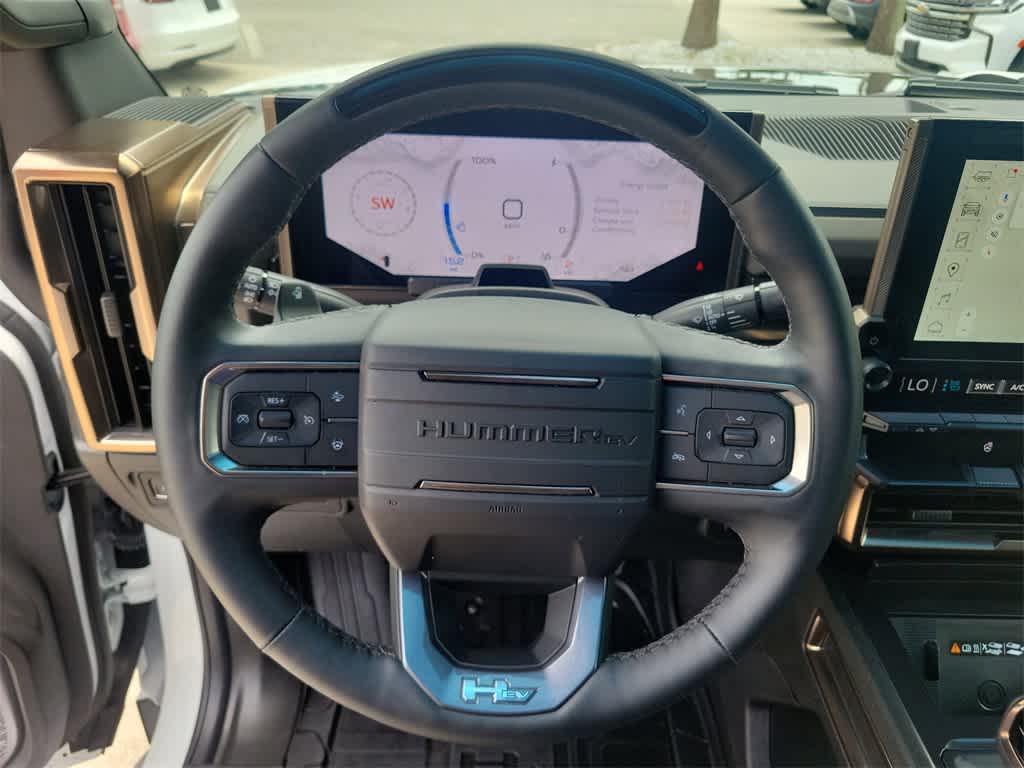 Thumbnail: 2024 GMC Hummer EV - 28