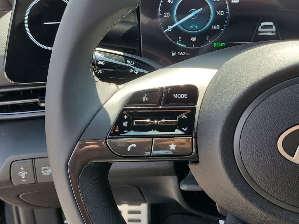 Thumbnail: 2025 Hyundai Elantra - 22