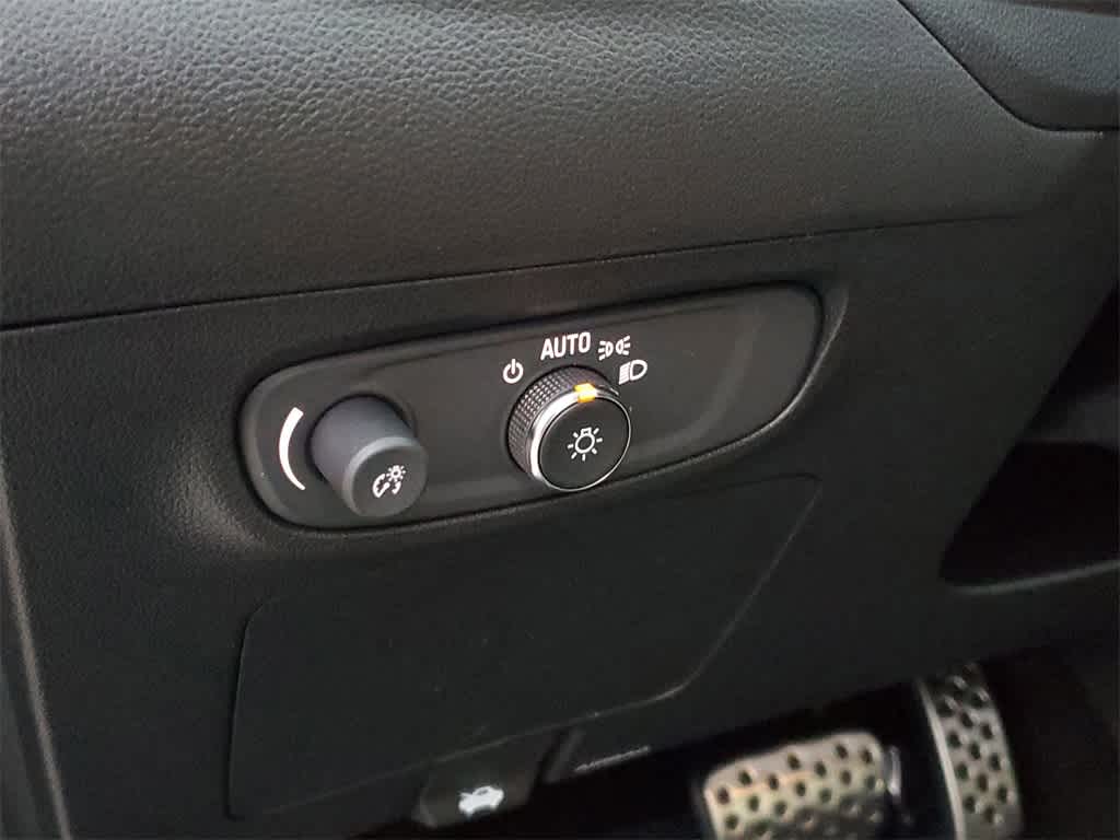 Thumbnail: 2024 Buick Encore GX - 22