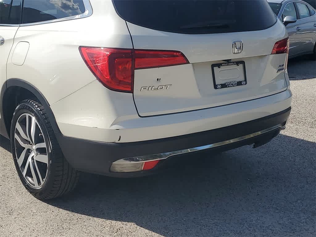 Thumbnail: 2018 Honda Pilot - 8