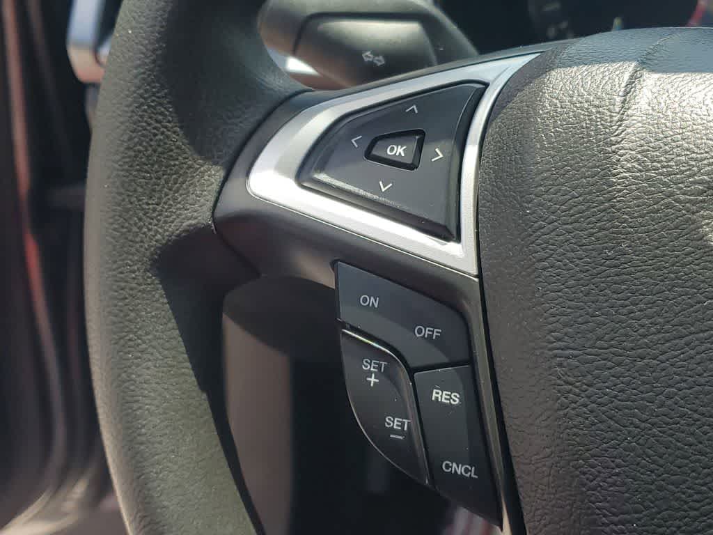 Thumbnail: 2013 Ford Fusion - 27