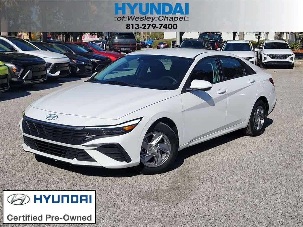 2024 Hyundai Elantra SE