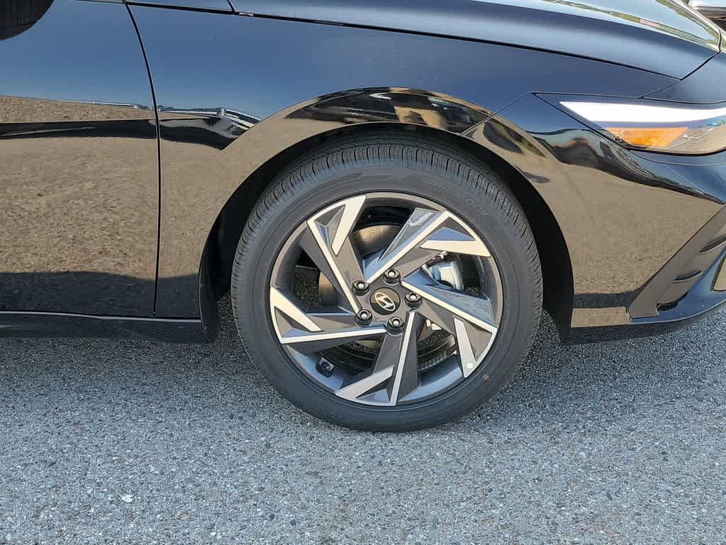 Thumbnail: 2025 Hyundai Elantra - 6