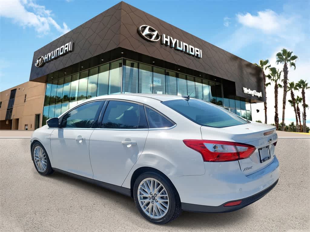 Thumbnail: 2012 Ford Focus - 2