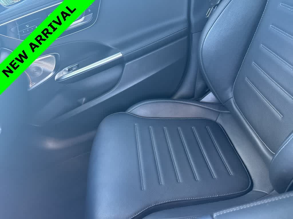 Thumbnail: 2023 Mercedes-Benz C-Class - 4