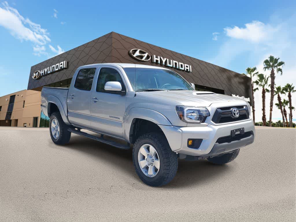 Thumbnail: 2014 Toyota Tacoma - 4
