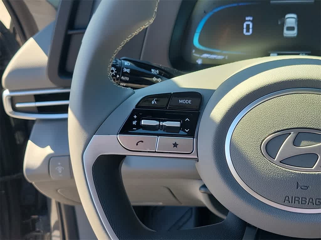 Thumbnail: 2025 Hyundai Elantra - 27