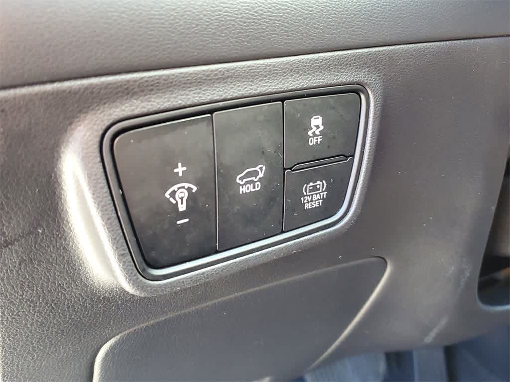 Thumbnail: 2022 Hyundai Tucson - 22