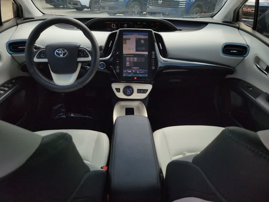 Thumbnail: 2017 Toyota Prius Prime - 12