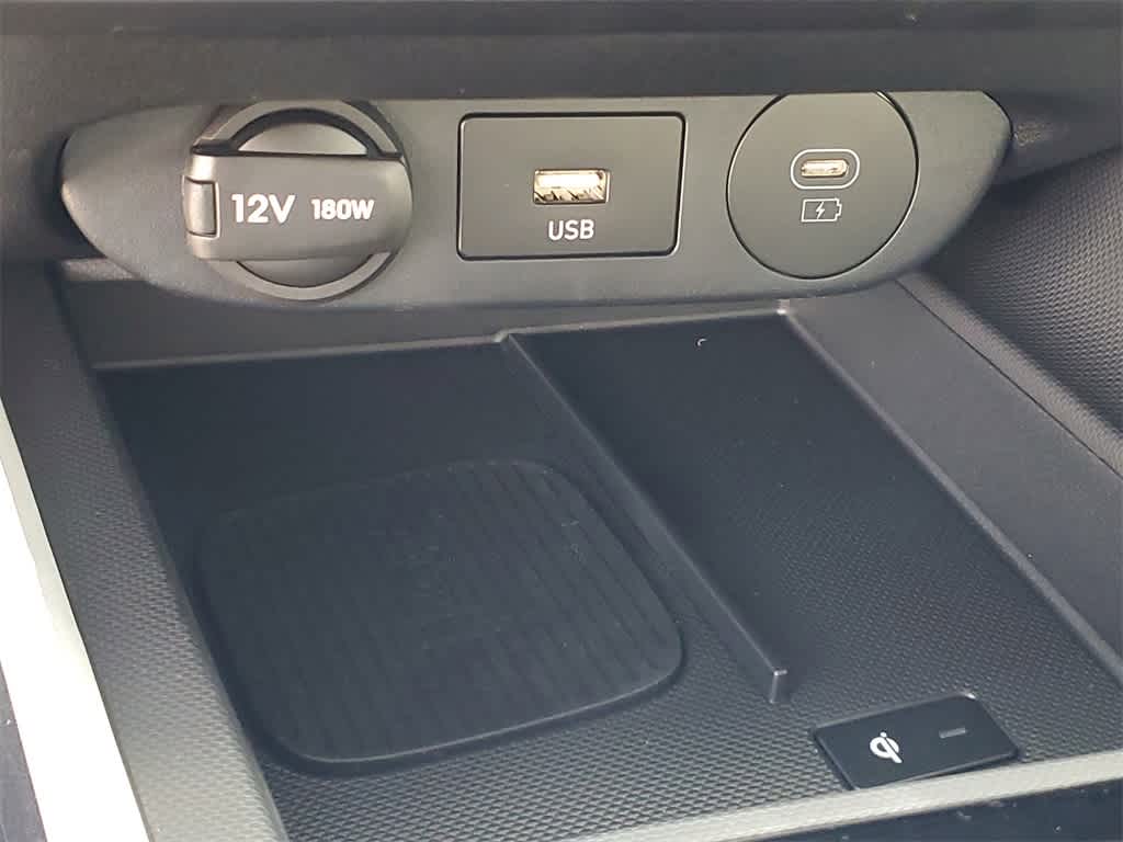 Thumbnail: 2025 Hyundai Elantra - 31