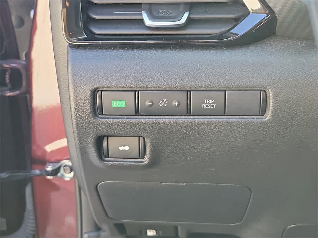 Thumbnail: 2024 Nissan Sentra - 19