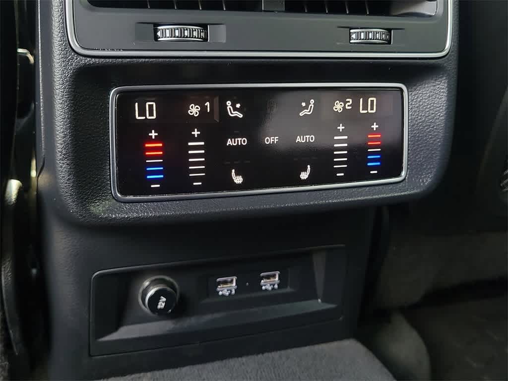 2019 Audi Q8 Premium Plus 16