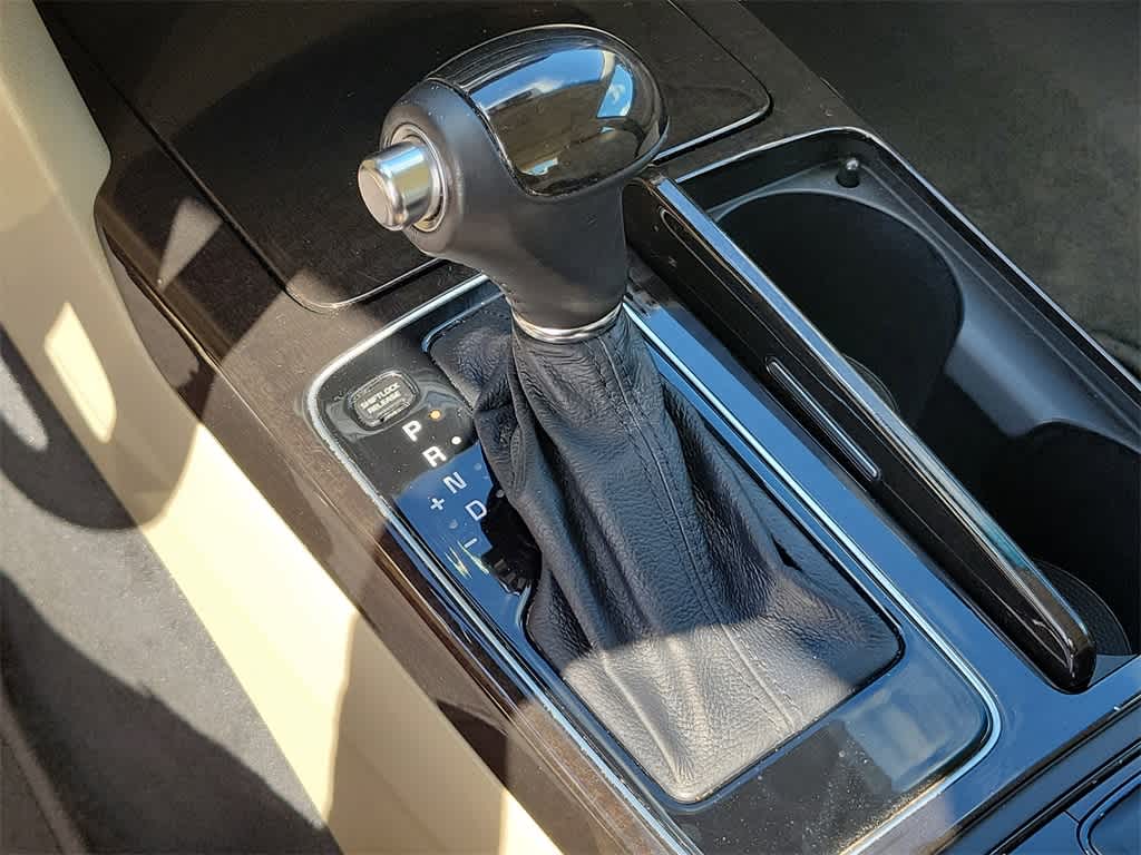 2015 Kia Cadenza Premium 35