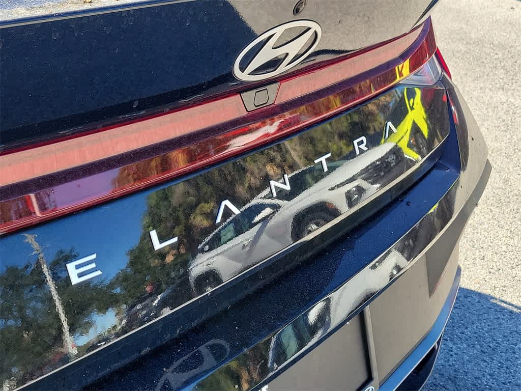 Thumbnail: 2024 Hyundai Elantra - 6