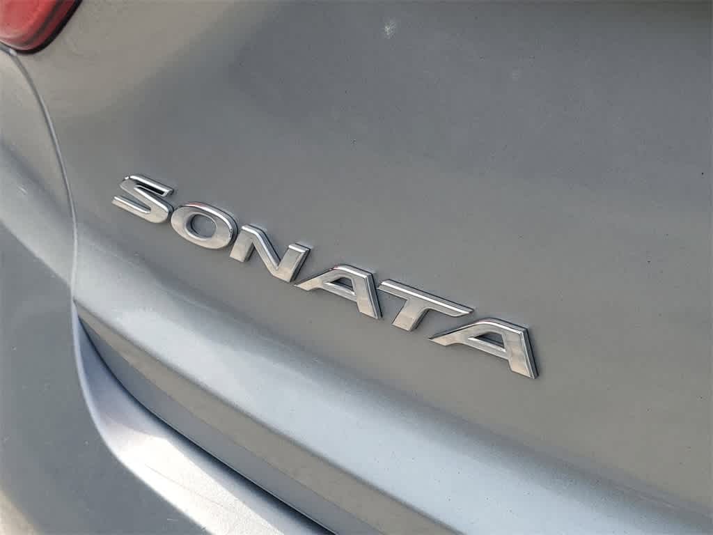 Thumbnail: 2015 Hyundai Sonata - 6