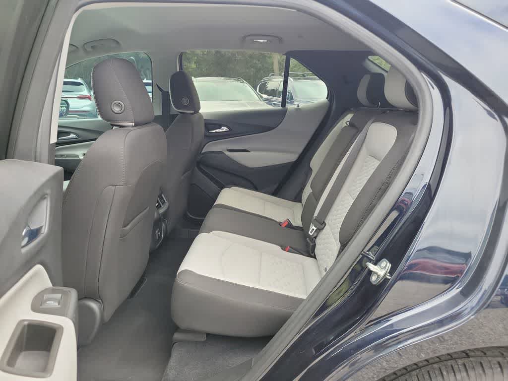 Thumbnail: 2020 Chevrolet Equinox - 10