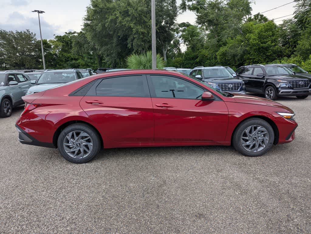 Thumbnail: 2026 Hyundai Elantra - 8