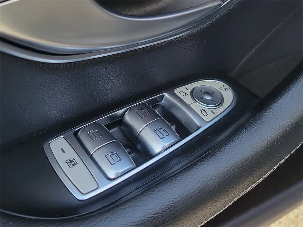 Thumbnail: 2020 Mercedes-Benz CLS - 18