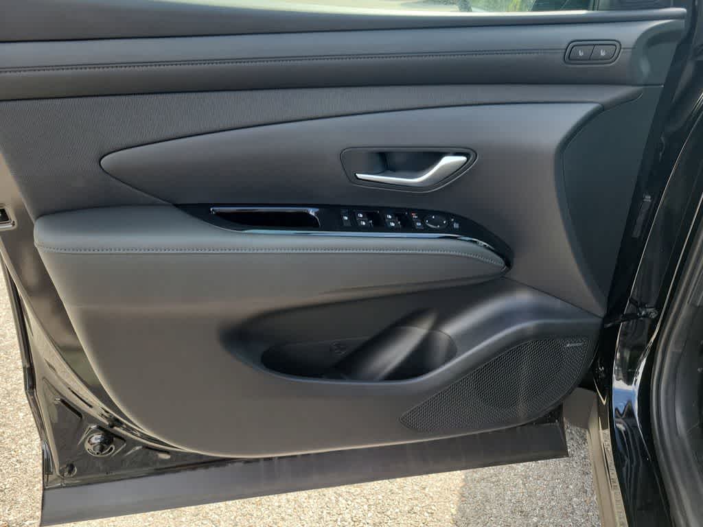 Thumbnail: 2025 Hyundai Santa Cruz - 18