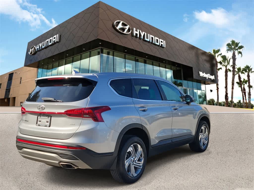 Thumbnail: 2022 Hyundai Santa Fe - 4